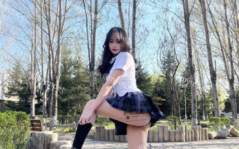 九头身尤物Mympet 合集 [255P+93V-2.16G]
